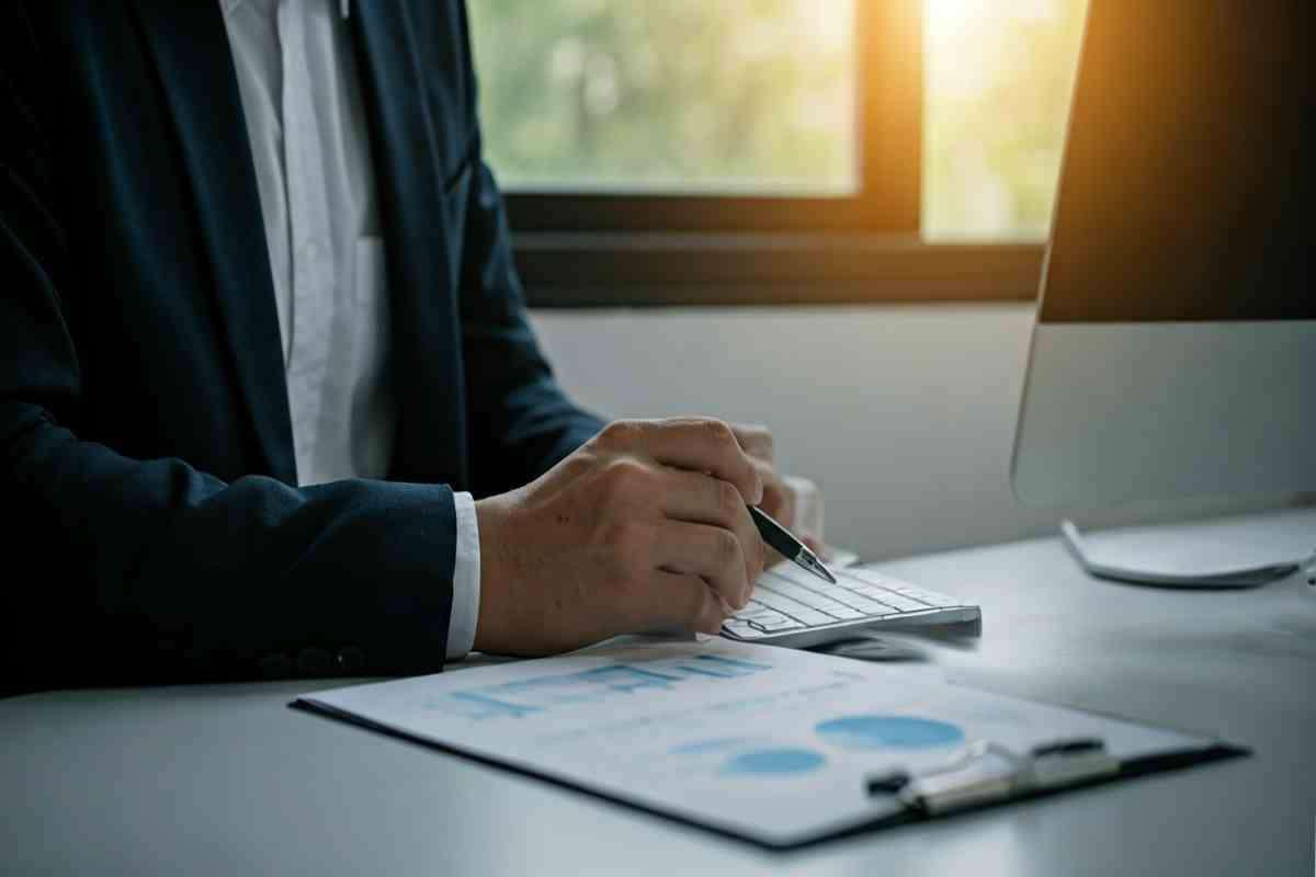 How to Calculate Marginal Revenue